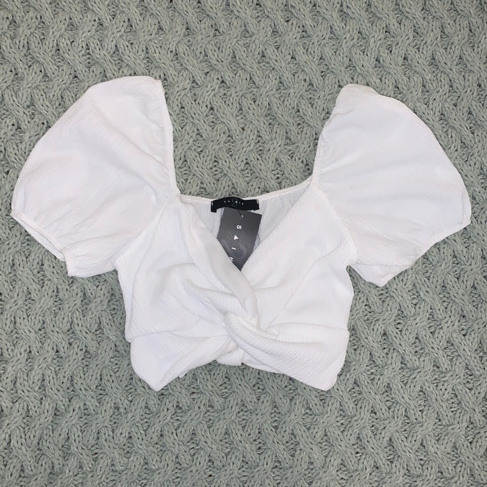 White cropped top with bow detail